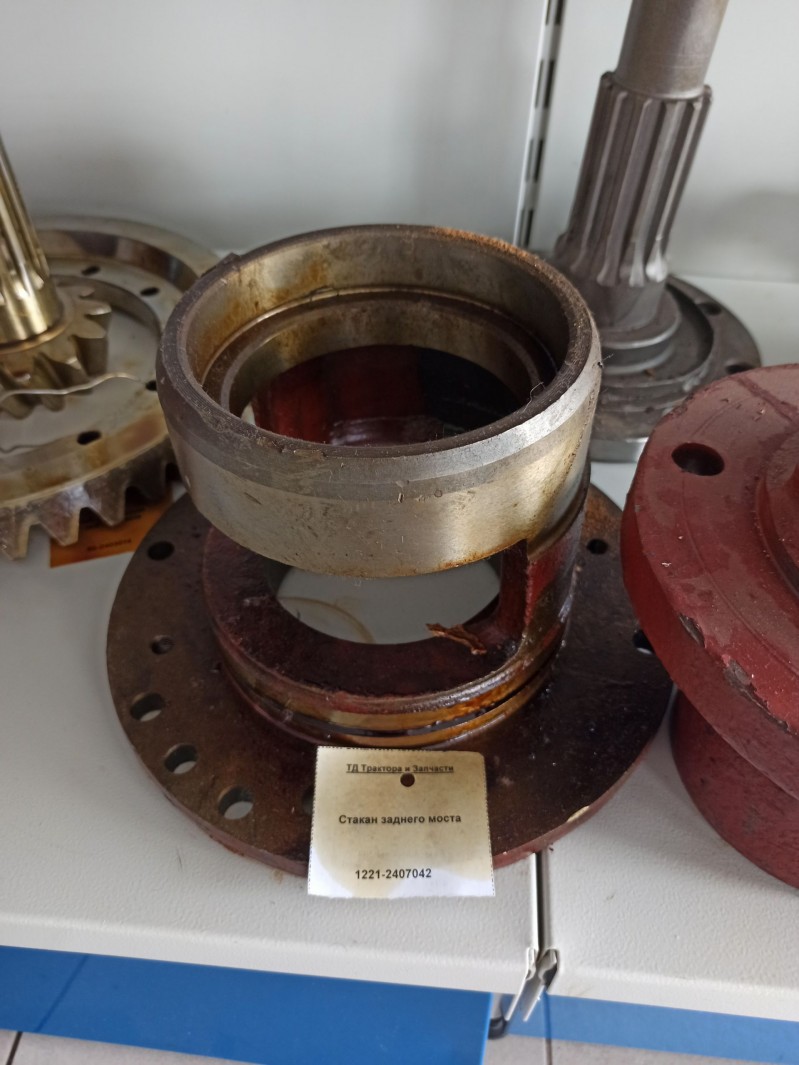 Стакан заднего моста — 1