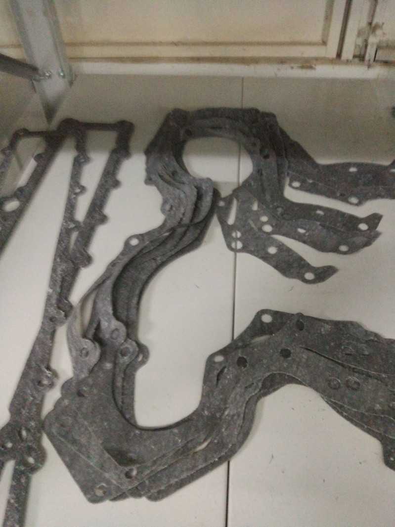 Прокладка крышки шестерен Д-260 — 1