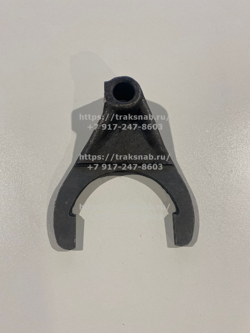 Вилка 220-1702028 — 2